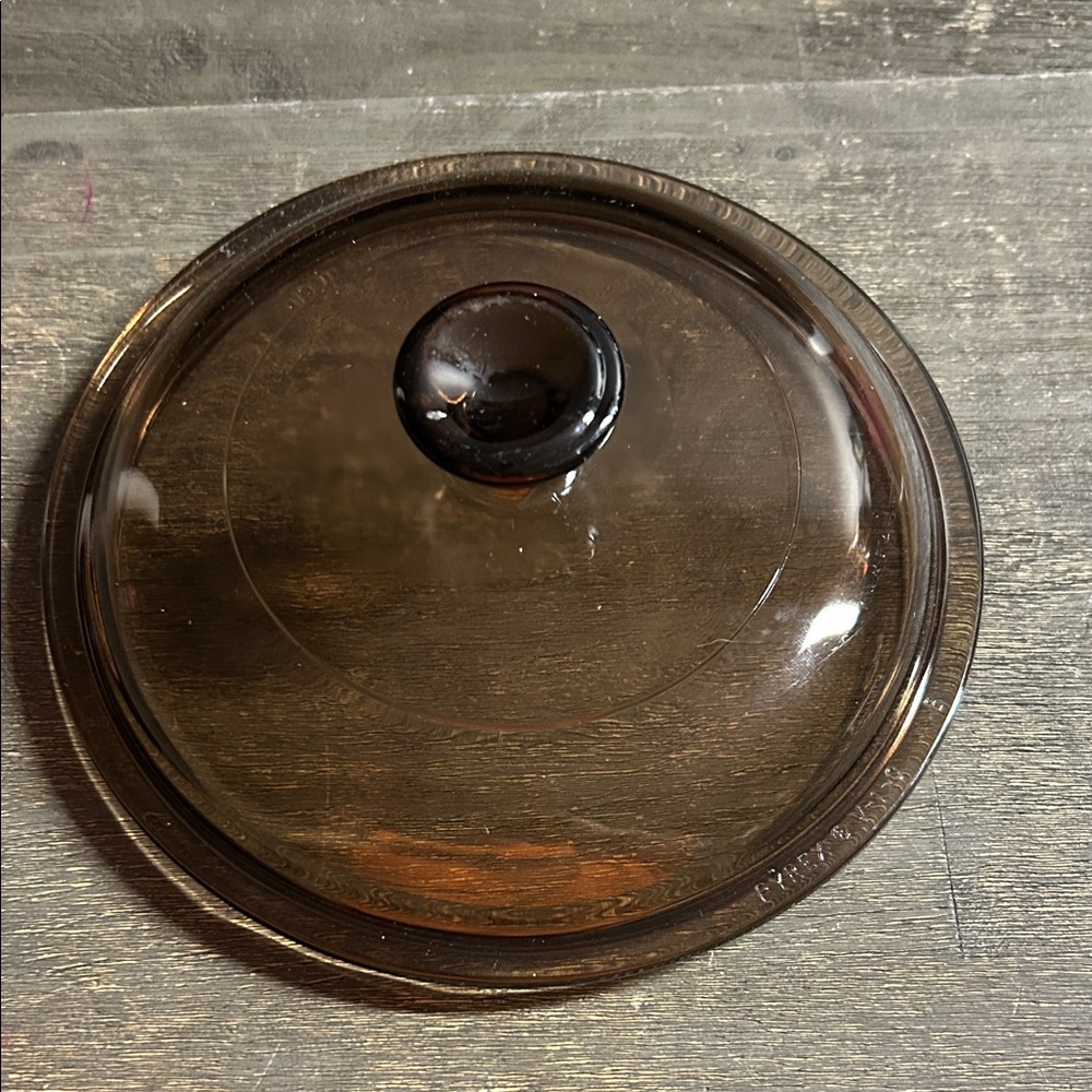Pyrex/Corning Vision Ware grey smoke glass replacement lid,‎ model V-1-C